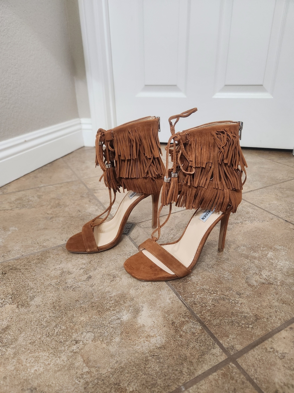 Steve Madden Shay Suede Fringe Ankle-Tie Stiletto Sandals 7.5 NWT